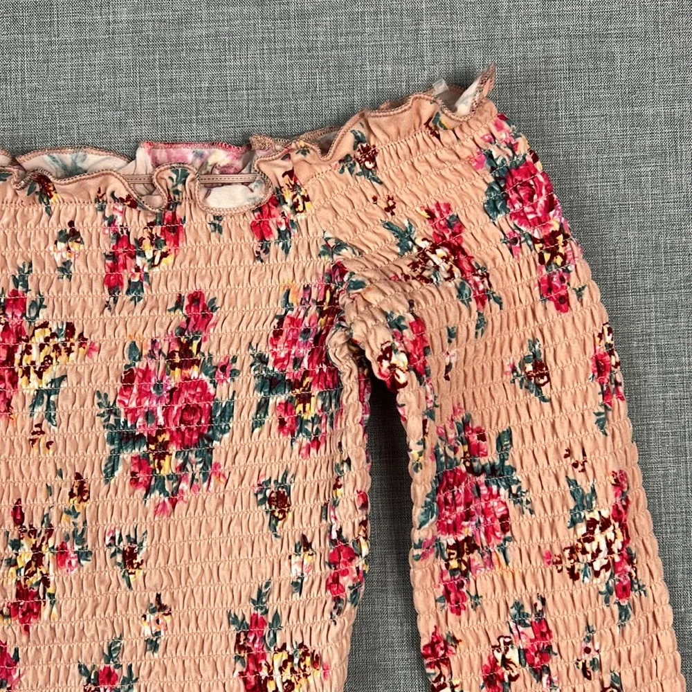 Self Esteem Pink Floral Printed Smocked Off Shoulder Top Juniors Size Small - Picture 3 of 5
